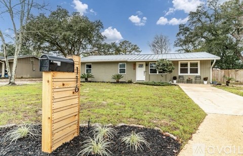 116 North Audrey Circle Northwest 3 Beds Apartment for Rent