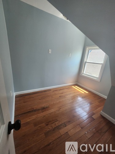 921 S 17th St 2 Beds Apartment for Rent - Photo gallery 3