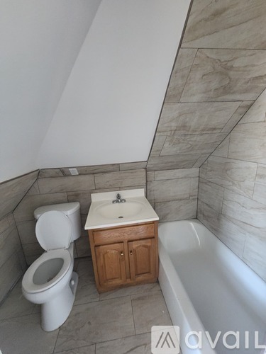 921 S 17th St 2 Beds Apartment for Rent - Photo gallery 4