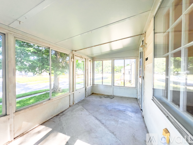 2650 118th St 3 Beds Single Family Home for Rent - Photo gallery 5
