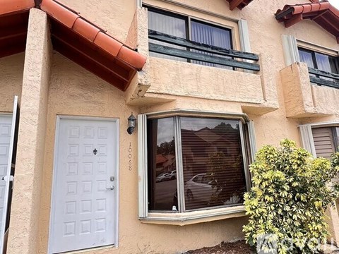 10068 Southwest 77Th Court 2 Beds Apartment for Rent