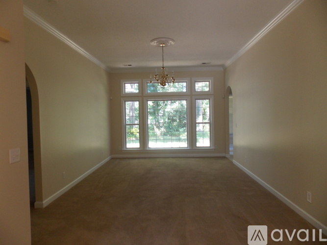 1179 N Blackmoor Dr 3 Beds Single Family Home for Rent - Photo gallery 4