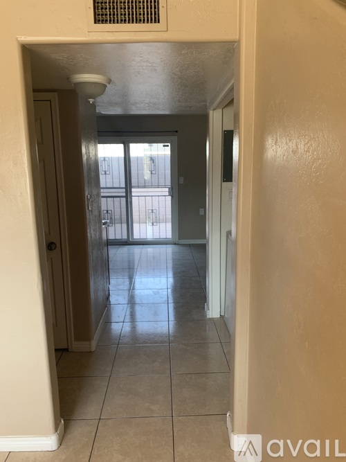1750 East Mateo Circle 2 Beds Condo for Rent - Photo gallery 3