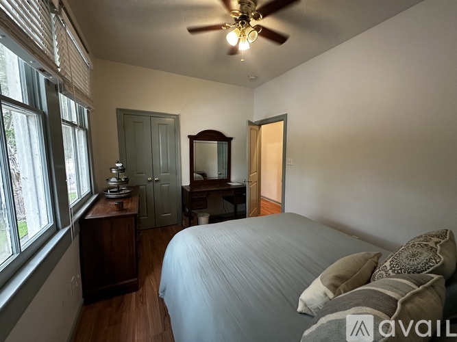 4535 S Derbigny St 2 Beds Single Family Home for Rent - Photo gallery 2