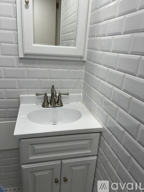77th Place Studio Apartment for Rent - Photo gallery 4
