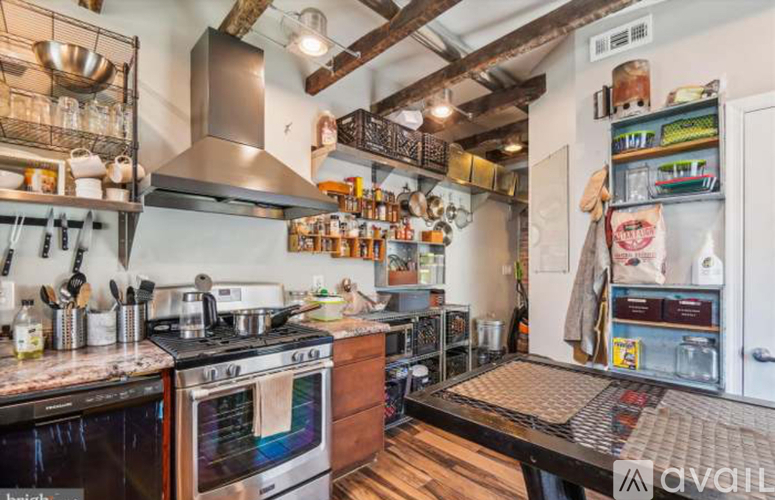 307 East 25th Street 1 Apartment for Rent - Photo gallery 1