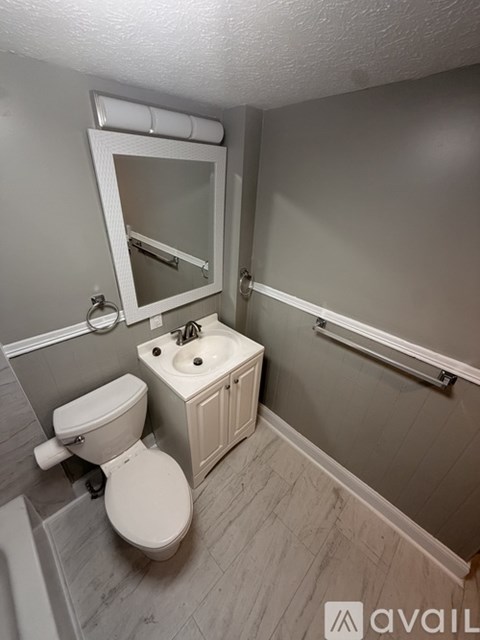 1710 Saint Louis Avenue 2 Beds Apartment for Rent
