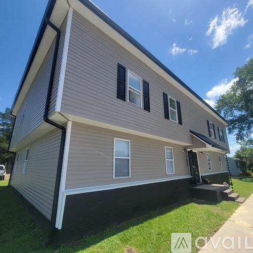 103 White St 2 Beds Apartment for Rent - Photo gallery 1