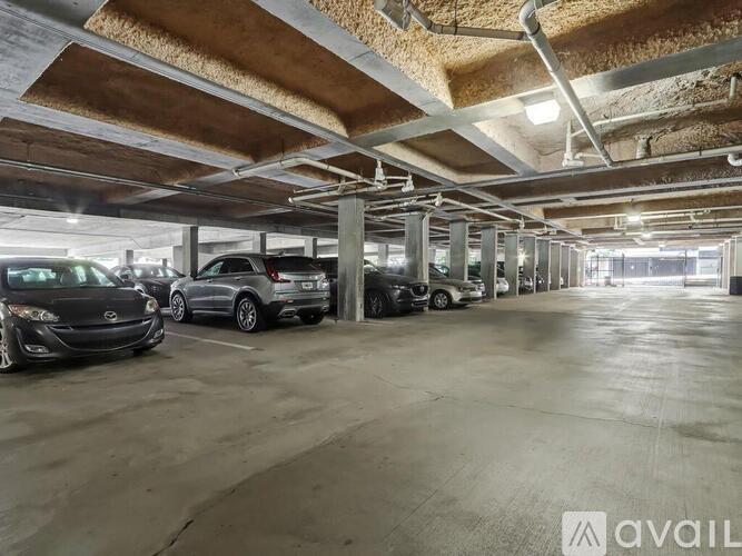 1074 Peachtree Walk Northeast 1 Apartment for Rent - Photo gallery 2