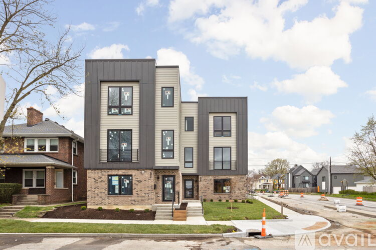 322 North Summit Street 3 Beds Apartment for Rent - Photo gallery 1