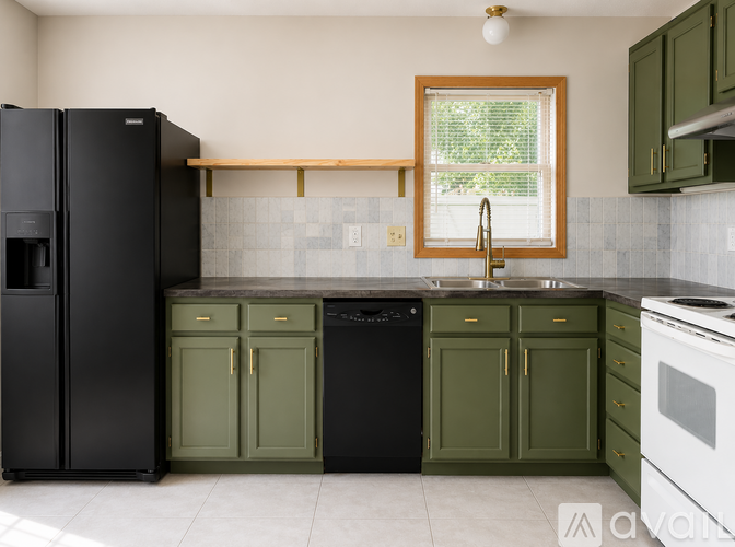 10 Miami Cir 3 Beds Single Family Home for Rent - Photo gallery 1