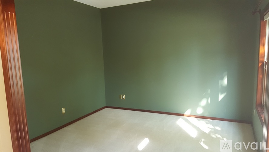 2007 Glendale Hills Dr NE 5 Beds Single Family Home for Rent - Photo gallery 5
