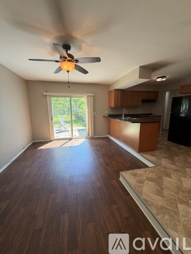 3318 W Jolly Rd 3 Beds Single Family Home for Rent - Photo gallery 5