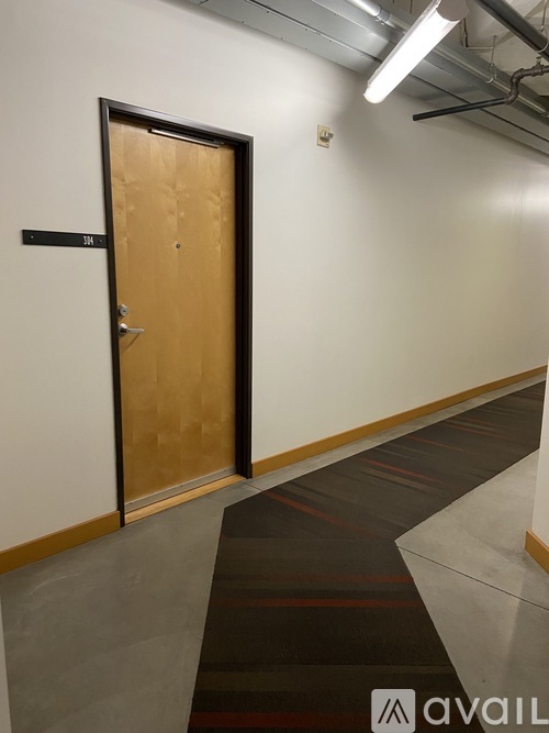 1420 Northwest Lovejoy Street Studio Condo for Rent - Photo gallery 1