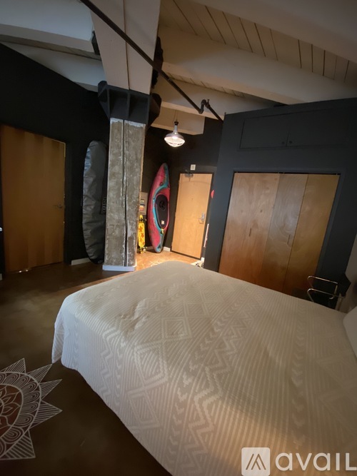 1420 Northwest Lovejoy Street Studio Condo for Rent - Photo gallery 4