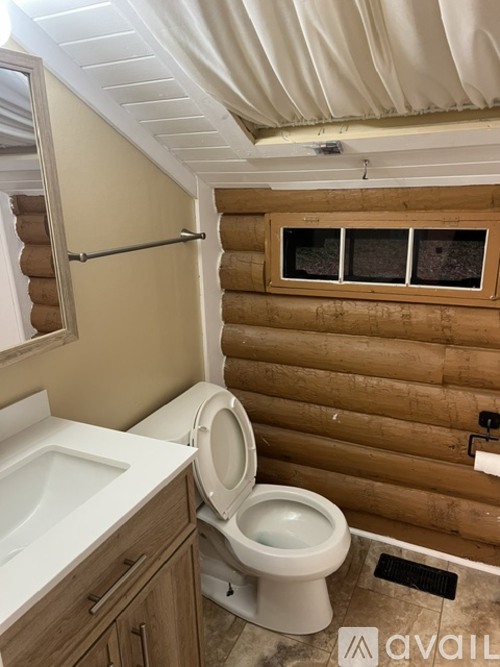 21 Spruce Drive 2 Beds Single Family Home for Rent - Photo gallery 1