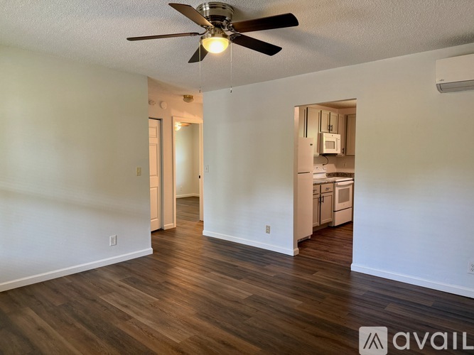 645 Flint Hill Road 2 Beds Single Family Home for Rent - Photo gallery 2