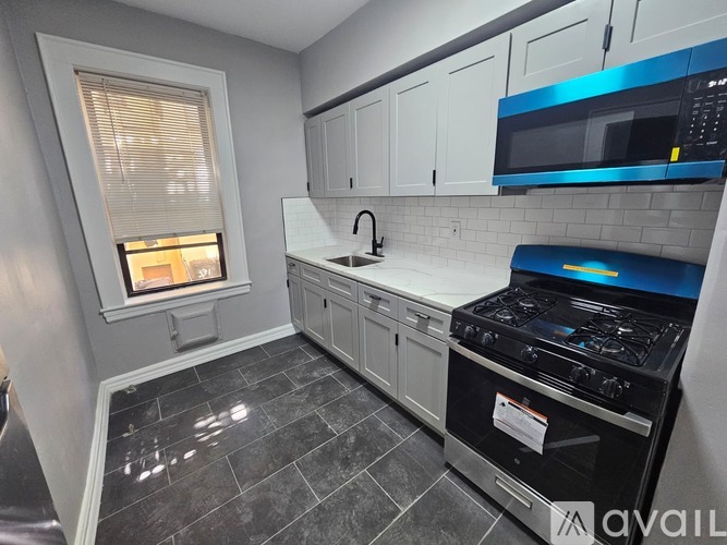 331 Elmora Ave 2 Beds Apartment for Rent - Photo gallery 2