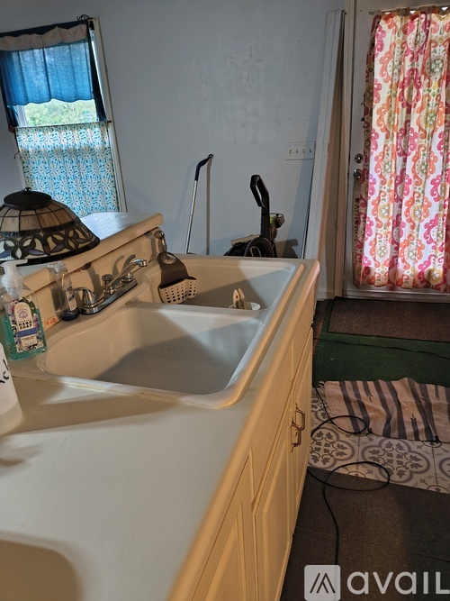 640 Lafrance Road 1 Single Family Home for Rent - Photo gallery 5