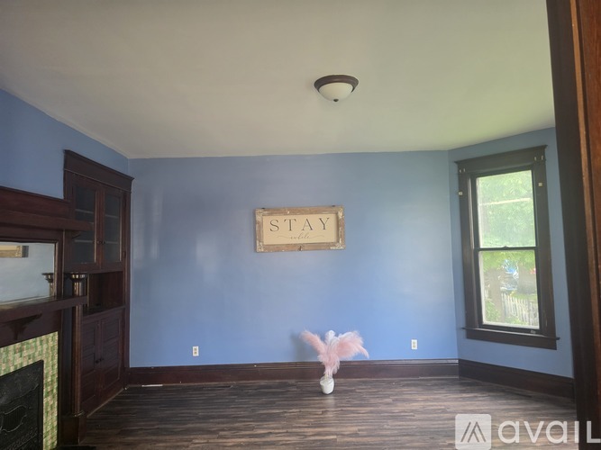 139 Chapman Street 4 Beds Single Family Home for Rent - Photo gallery 4
