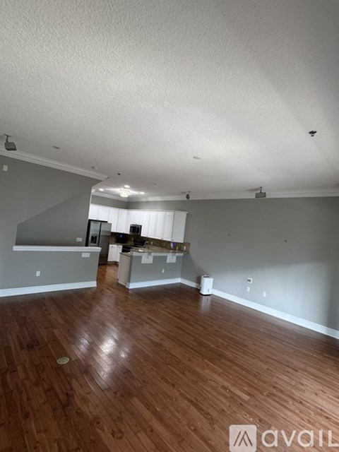 137 3Rd Avenue South 3 Beds Apartment for Rent