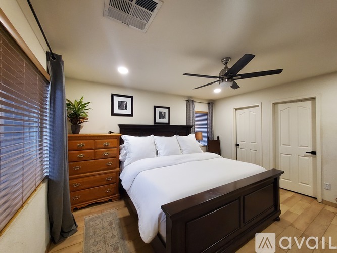 10363 West Alvarado Road 3 Beds Single Family Home for Rent - Photo gallery 3