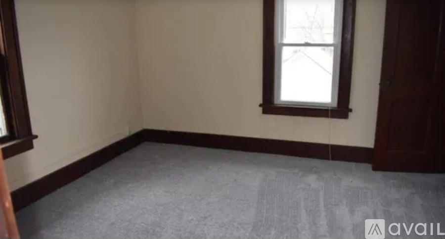 1547 Forest Avenue 4 Beds Single Family Home for Rent - Photo gallery 5