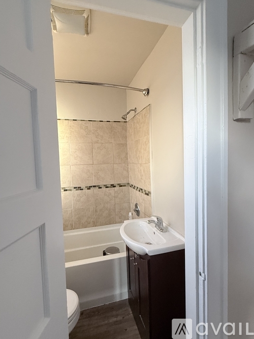 906 East Marine View Drive 2 Beds Apartment for Rent - Photo gallery 5