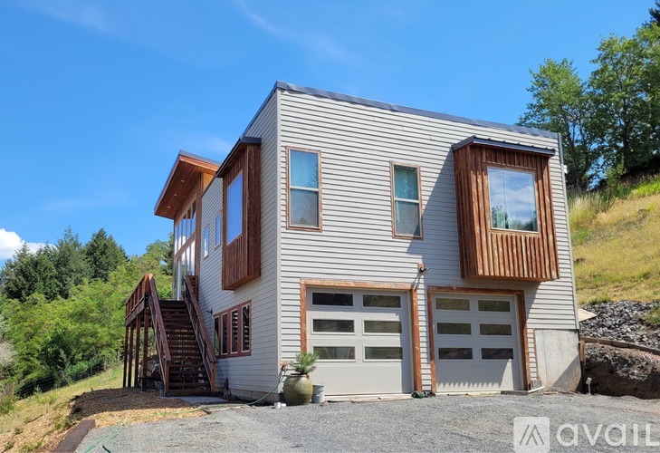 531 Northwood Drive 3 Beds Single Family Home for Rent - Photo gallery 2