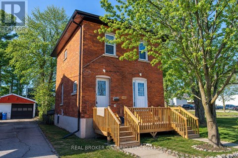 UPPER - 231 FRONT STREET S 1 Apartment for Rent