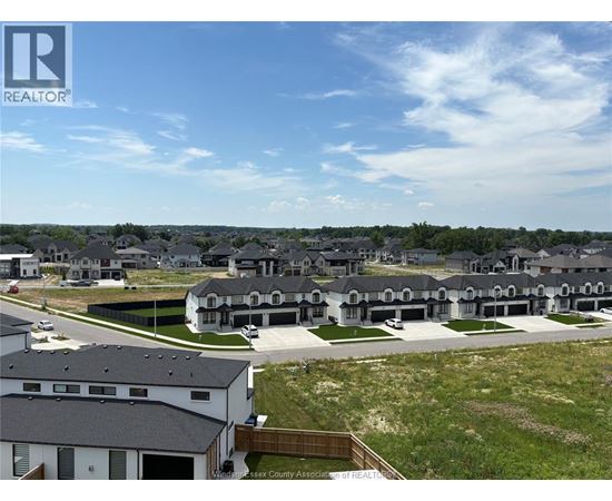 4400 LAURIER PARKWAY Unit# 269 3 Beds Condo, Home, Townhouse for Rent - Photo gallery 4
