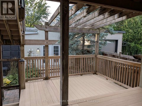 2 - 55 IVY CRESCENT 2 Beds Apartment for Rent