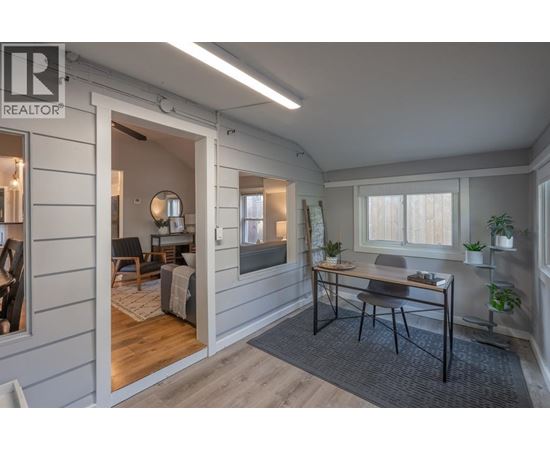 1986 Strathuron AVENUE 2 Beds House for Rent - Photo gallery 3