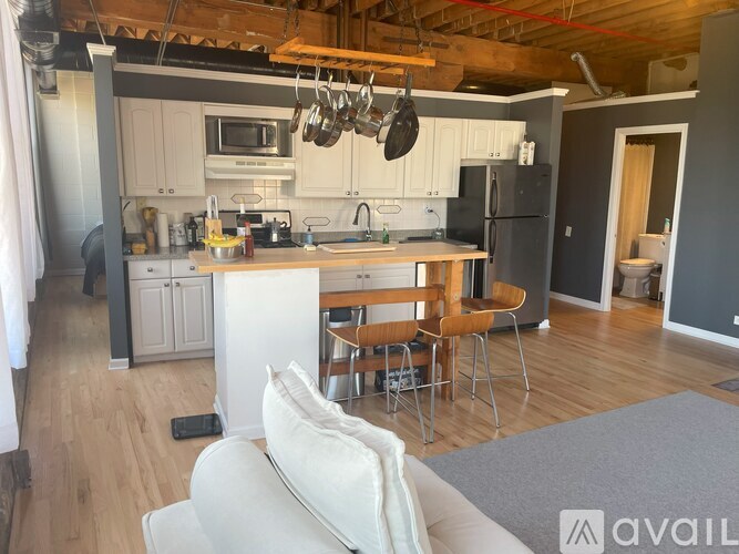 525 North Halsted Street 1 Condo for Rent - Photo gallery 4