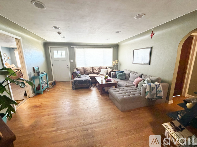 3400 West 55th Avenue 4 Beds Single Family Home for Rent - Photo gallery 2