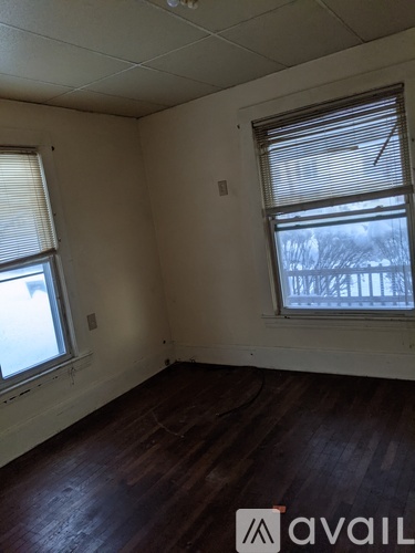 39 Woodrow Avenue 1 Apartment for Rent - Photo gallery 2
