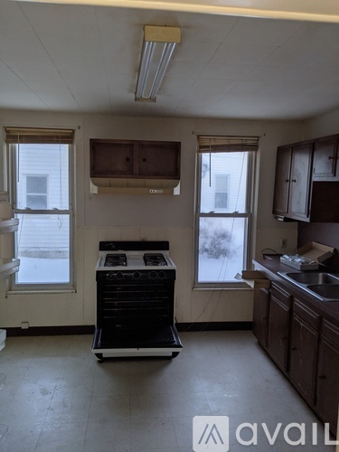 39 Woodrow Avenue 1 Apartment for Rent - Photo gallery 4