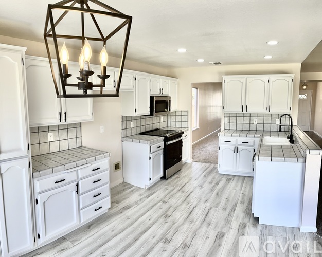 1654 Rebecca Drive 3 Beds Single Family Home for Rent - Photo gallery 2