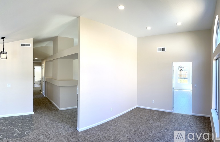 1654 Rebecca Drive 3 Beds Single Family Home for Rent - Photo gallery 5