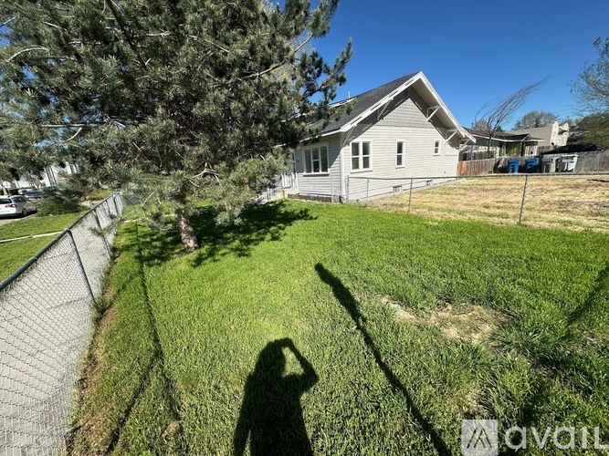 724 15th Avenue South 4 Beds Single Family Home for Rent - Photo gallery 5