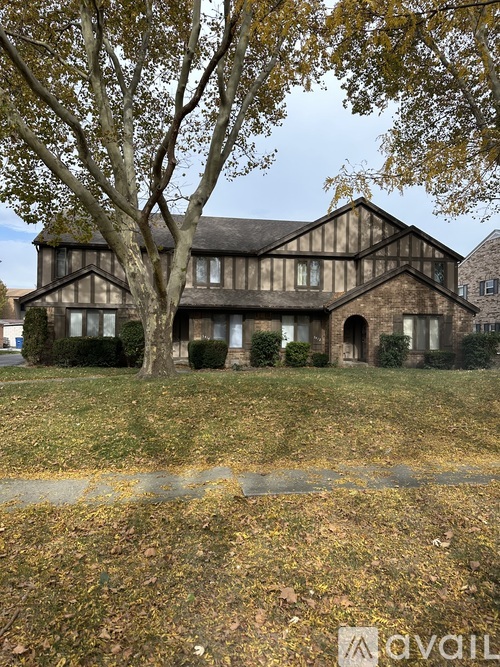 5414 Glenridge Dr 2 Beds Single Family Home for Rent - Photo gallery 2