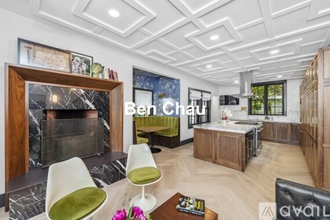 208 Windsor St 3 Beds Apartment for Rent