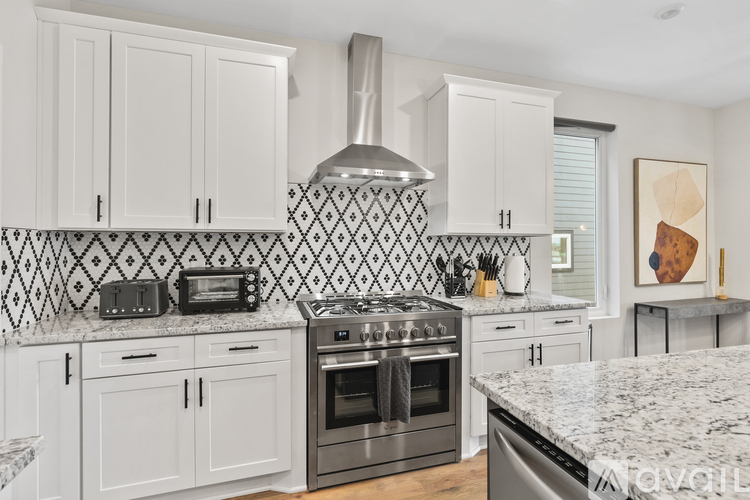 519B Weakley Avenue 3 Beds Single Family Home for Rent - Photo gallery 5