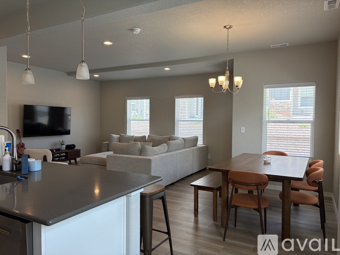 7717 Herard View 3 Beds Townhouse for Rent - Photo gallery 3