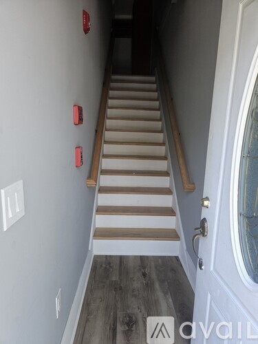 14 Hillside St 4 Beds Apartment for Rent - Photo gallery 4