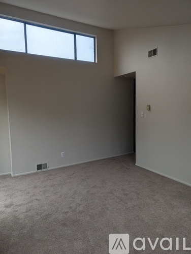 1502 Valley Drive 2 Beds Single Family Home for Rent - Photo gallery 1