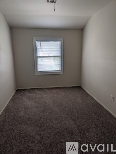 1502 Valley Drive 2 Beds Single Family Home for Rent - Photo gallery 4