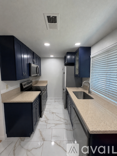 2518 Wanek Road 2 Beds Condo for Rent - Photo gallery 4