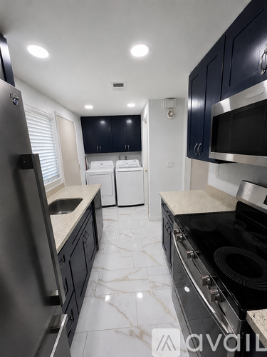 2518 Wanek Road 2 Beds Condo for Rent - Photo gallery 5