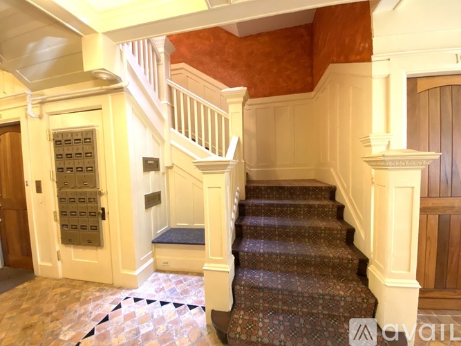 524 Georgia Street Studio Apartment for Rent - Photo gallery 5
